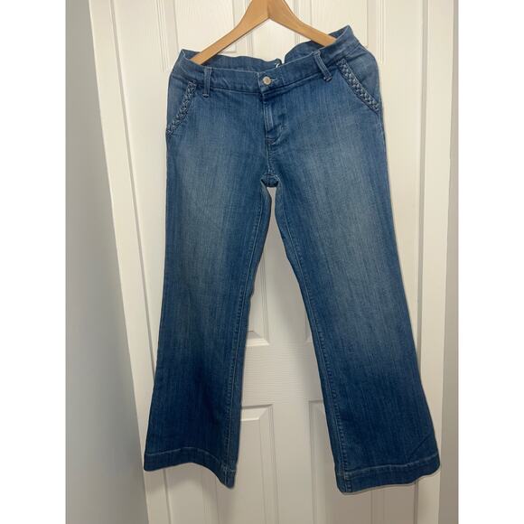 Old Navy the Diva Flare Women’s  Jeans – Size 10 - Picture 1 of 13
